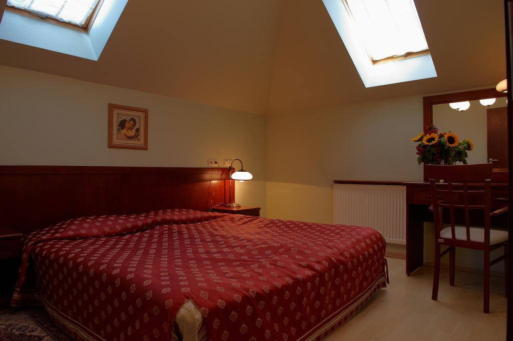 Hotel Sutoris Bochnia Room photo