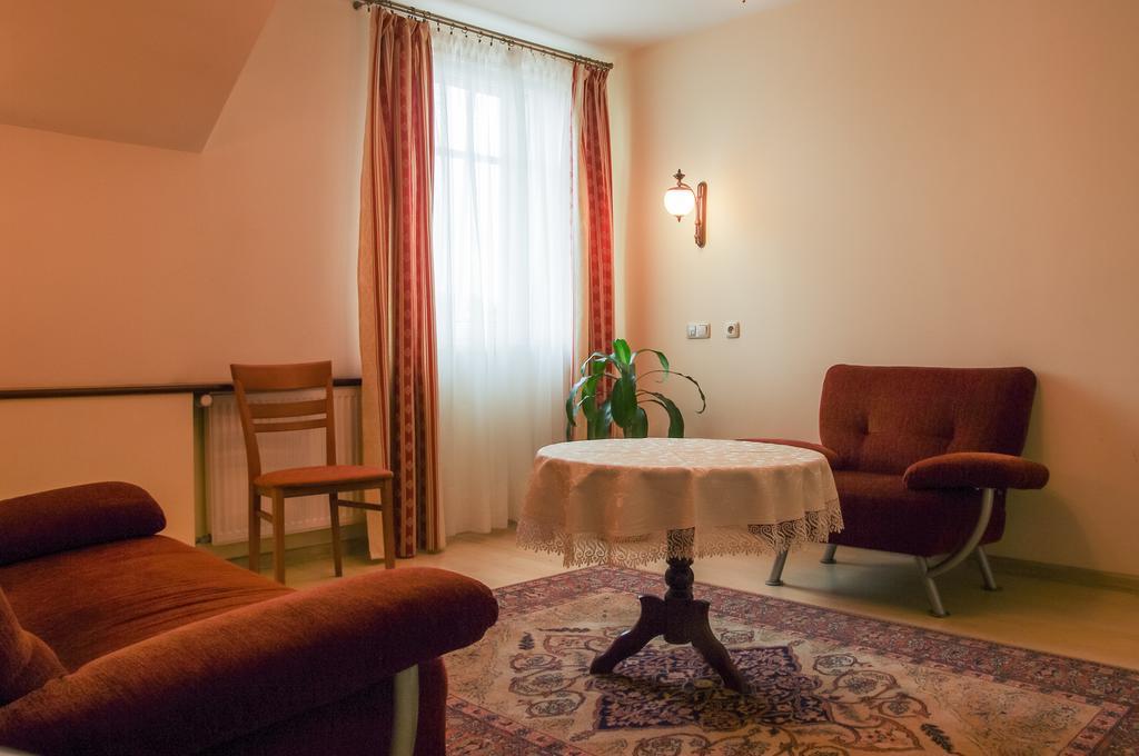 Hotel Sutoris Bochnia Room photo